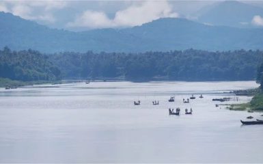 priyar river side